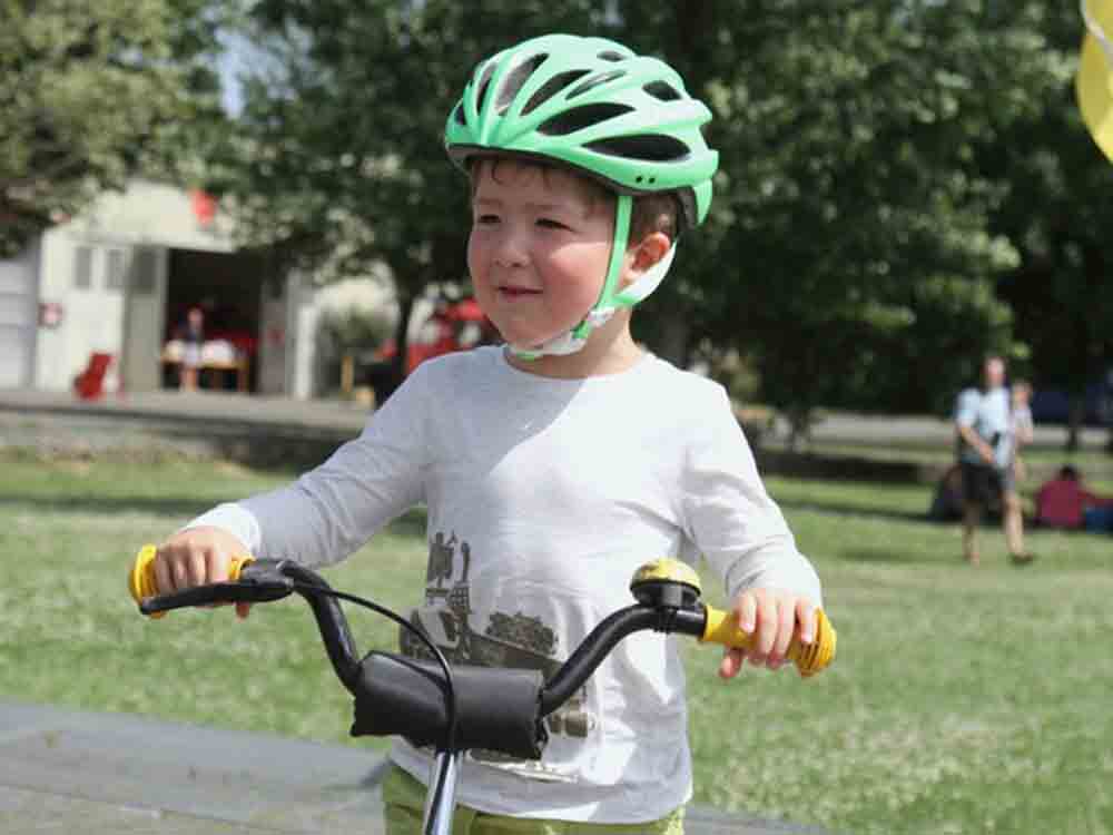 R + V, bei gebrauchten Kinderfahrrädern auf Sicherheit achten