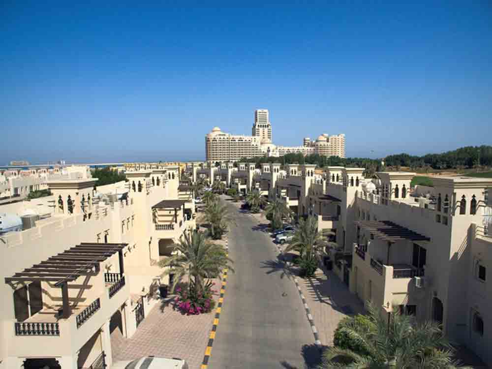 Deutsche Hospitality startet in Ras Al Khaimah in Partnerschaft mit Al Hamra