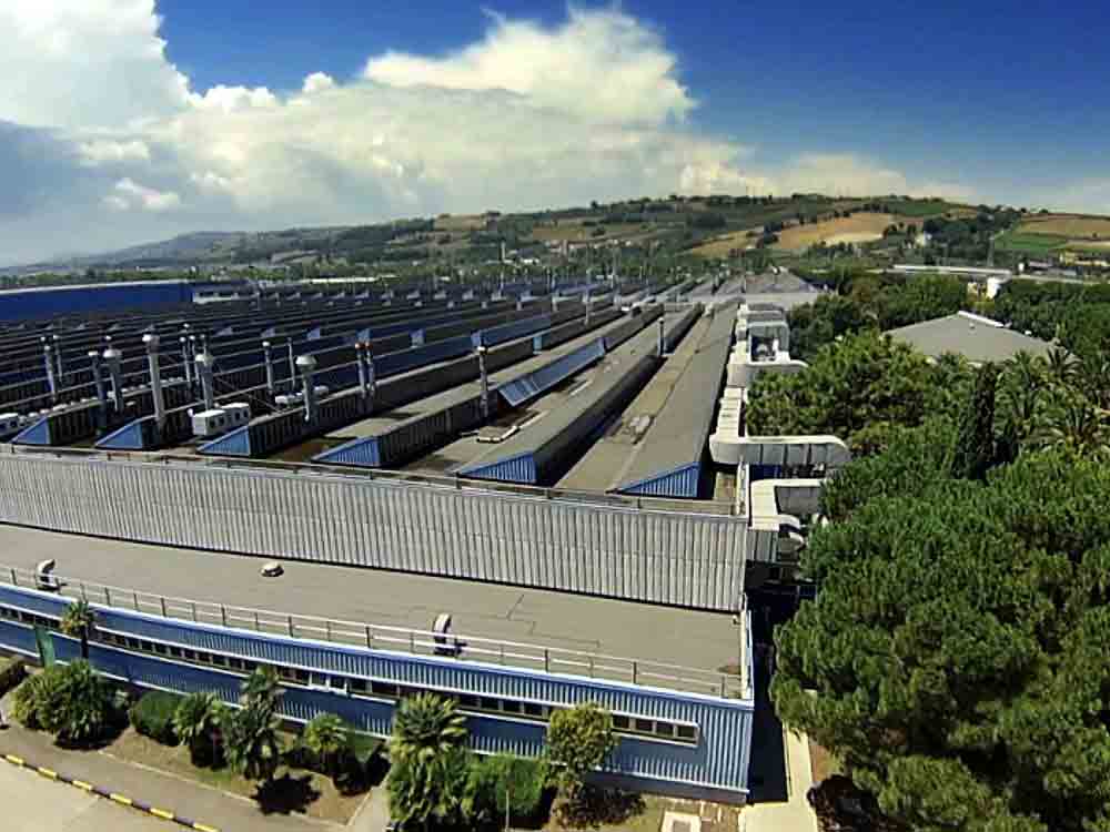 Stellantis bekräftigt Engagement in Italien mit der geplanten Investition in Batteriefabrik der Automotive Cells Company (ACC)