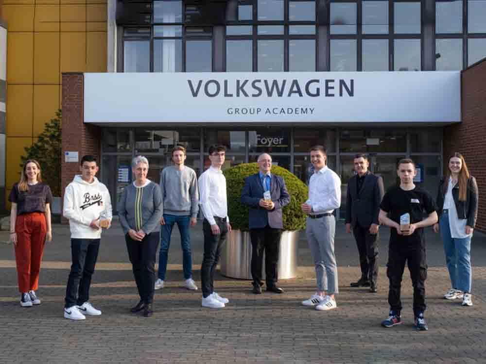 Volkswagen vergibt Sara Frenkel Preis für Respekt, Toleranz und Zivilcourage