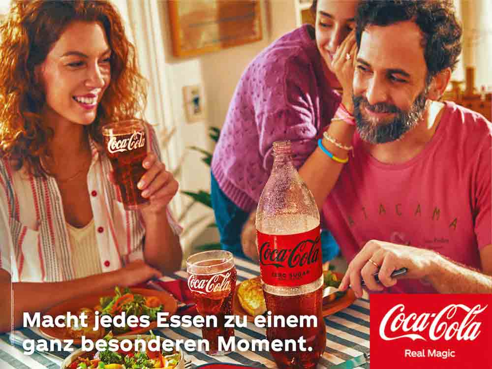 Coca Cola bringt Magie auf den Tisch, neue Kampagne zelebriert magische Genussmomente