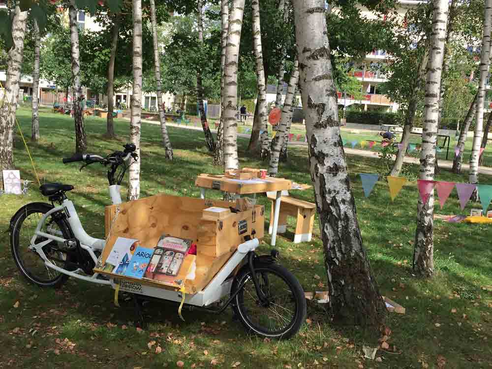 Kulturgut Haus Nottbeck, das Bookbike bringt lebendige Geschichten zu Kindern