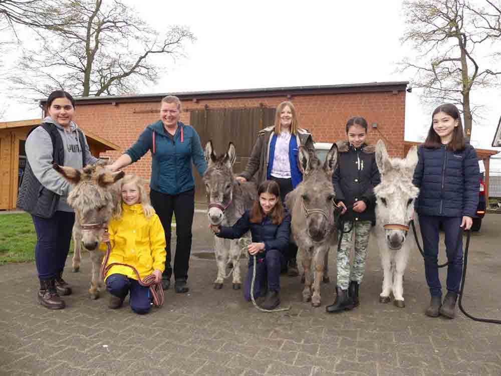 Tierschutz Schnupperkurs in Varensell, Gütersloher Ferienspiele bei Achtung für Tiere in Varensell