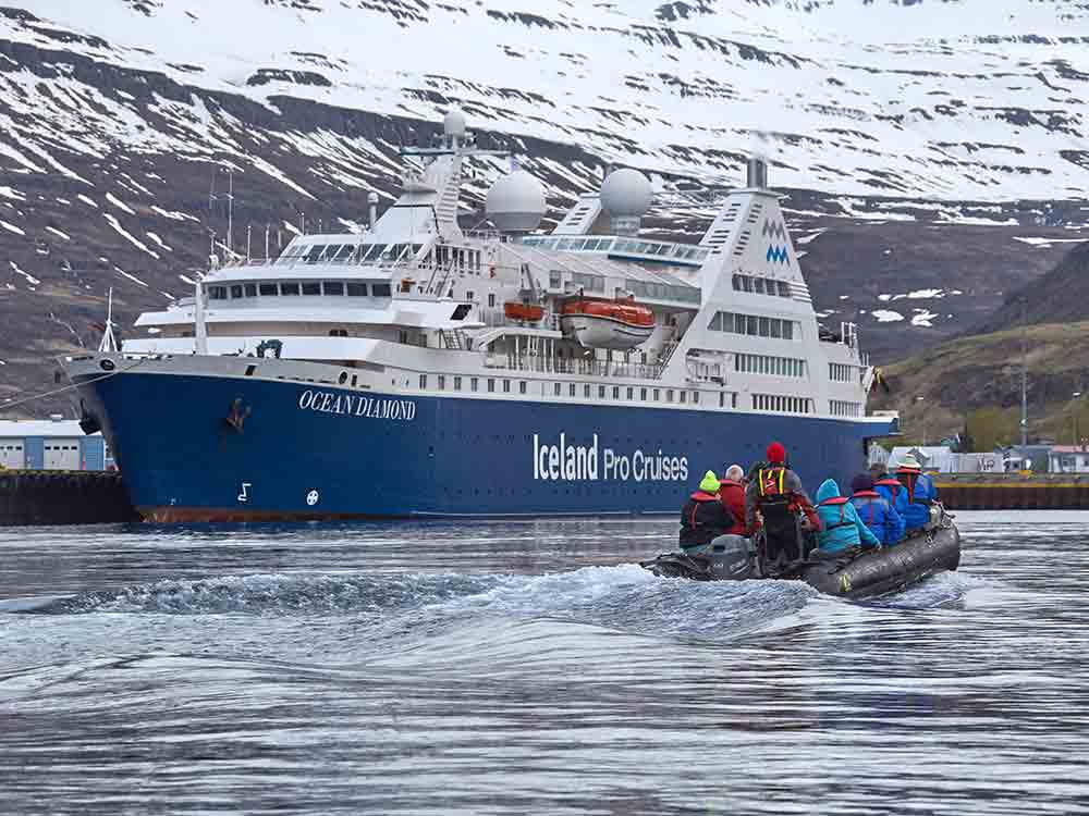 Island Kreuzfahrten auch für Alleinreisende, Ocean Diamond