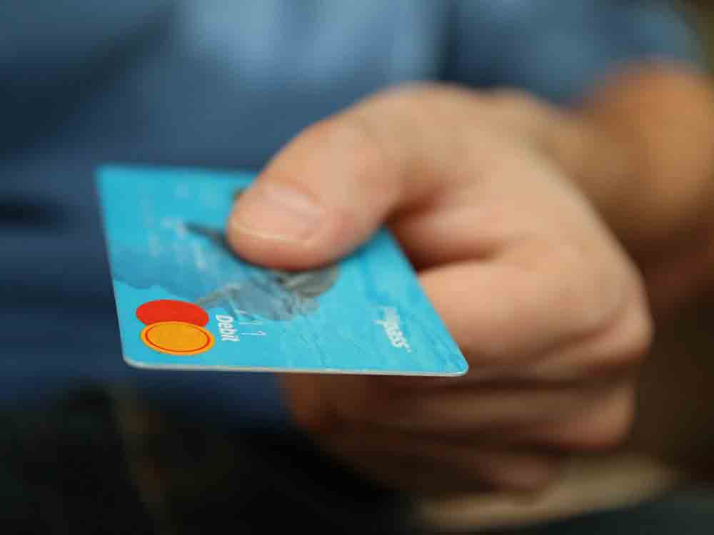 Weichen für Zahlungsverkehr der Zukunft stellen, VZBV Gutachten zeigt Handlungsbedarf im digitalen Zahlungsverkehr