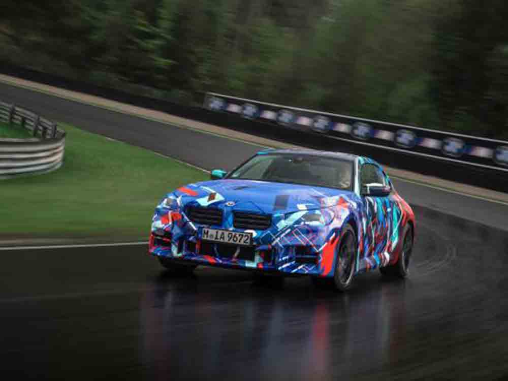 Rennstreckentechnologie für die Straße, intensive Erprobungsfahrten mit dem neuen BMW M2 auf dem Salzburgring