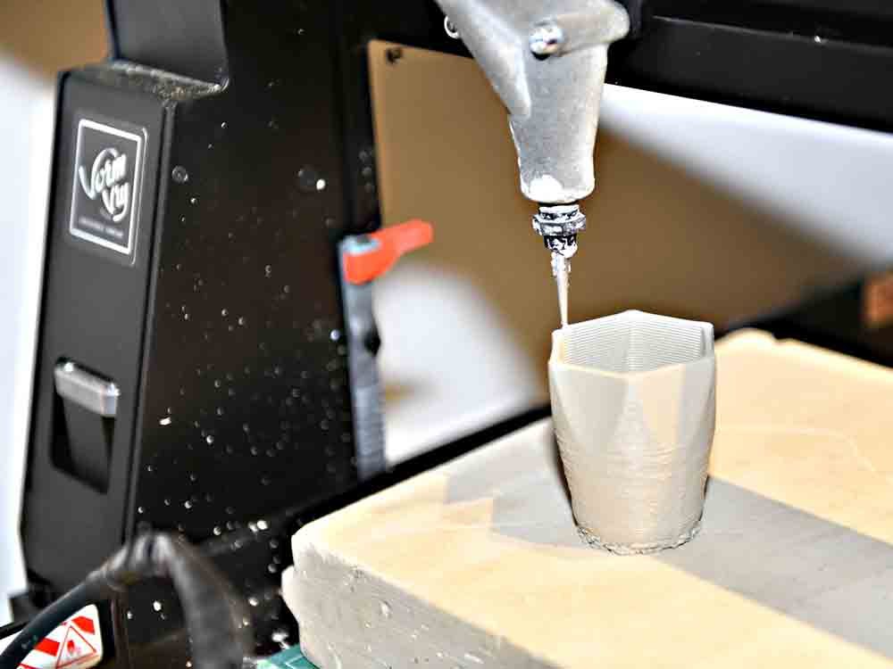 Objekte aus dem 3D Drucker, LWL Industriemuseum Ziegelei Lage erprobt neues Gerät für kreative Arbeit mit Ton