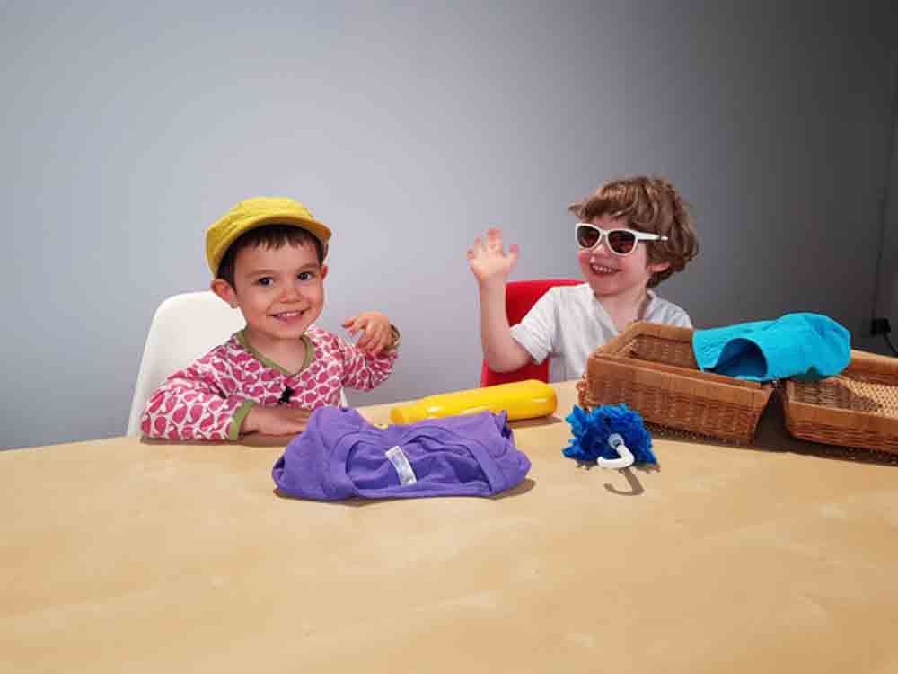 Kinder spielerisch für Sonnenschutz begeistern, zum Sommeranfang, virtueller »Sonnenschutz Koffer« für Familien