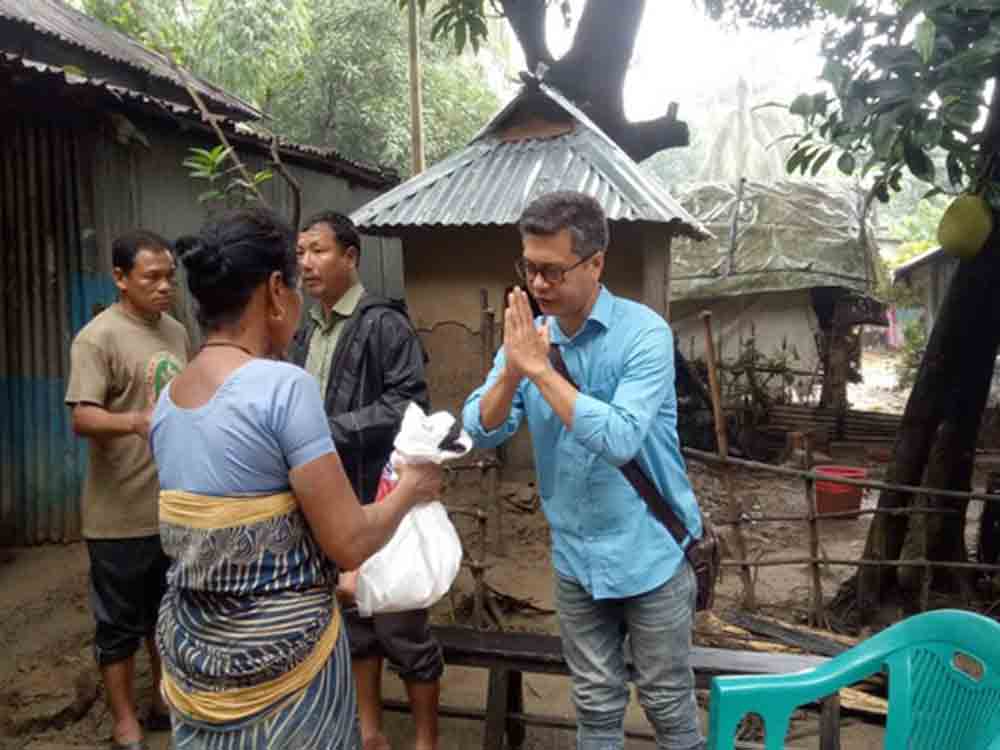 Caritas international stellt 100.000 Euro für die Flutopfer in Indien und Bangladesch bereit
