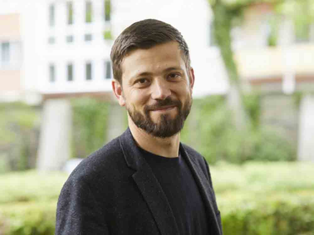 Alexandru Bulucz erhält Deutschlandfunk Preis bei den 46. Tagen der deutschsprachigen Literatur 2022