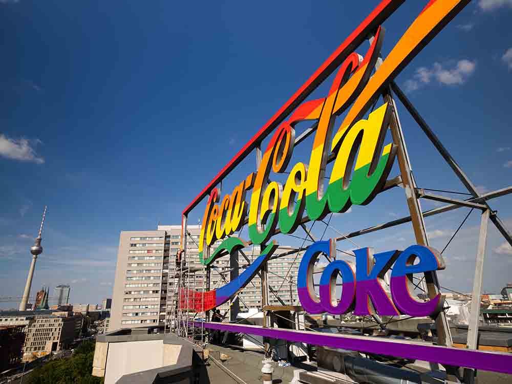 Coca Cola ist offizieller Hauptpartner der Euro Pride 2022 in Belgrad