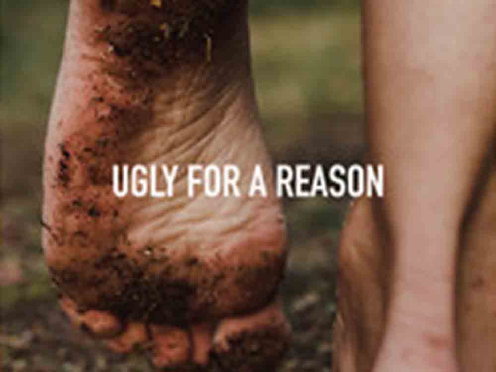 »Ugly For A Reason«, Birkenstock launcht erte global Paid Content Kampagne auf nytimes.com