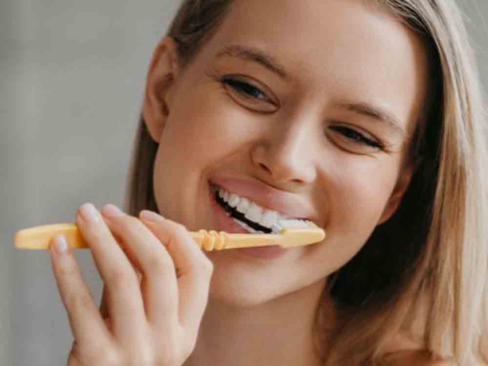 Prelweiss, weißere Zähne erreichen, ohne die Substanz leichtfertig zu schädigen
