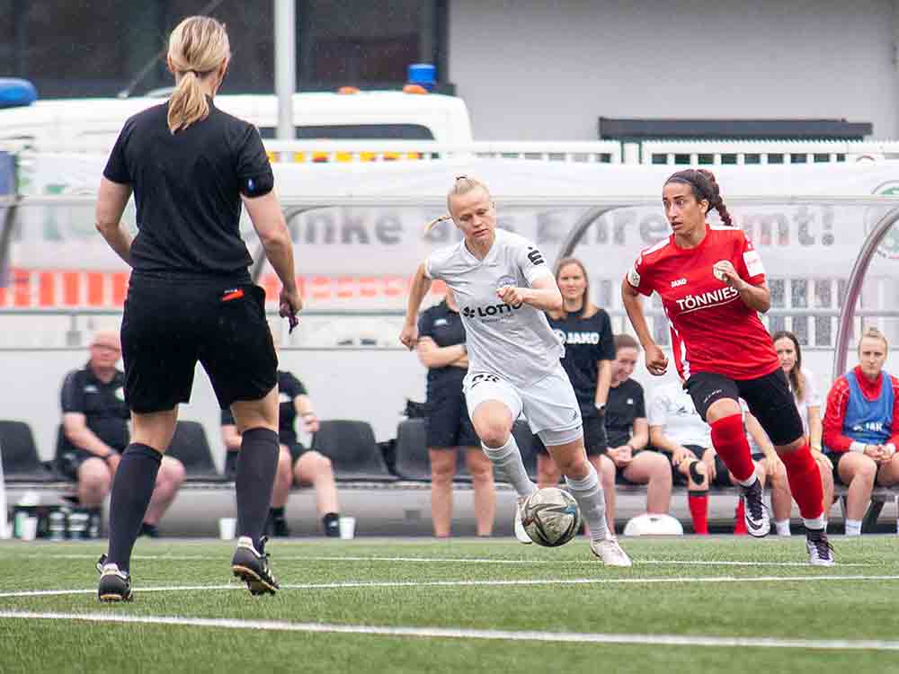 Gütersloh, Fußball, Start des Ticketvorverkaufs für das Eröffnungsspiel der 2. Frauen Bundesliga