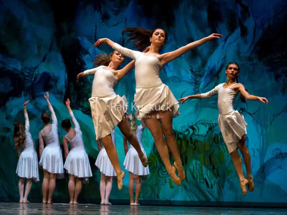 Lippstadt, die 3. Ballett Gala des Tanzstudios Neitzke nimmt mit auf eine Reise durch das Märchenland, 17. und 18. September 2022