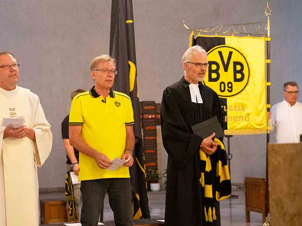 Schwarz Gelbe Feier zur Saisoneröffnung, Ökumenischer Gottesdienst in der Dortmunder Dreifaltigkeitskirche
