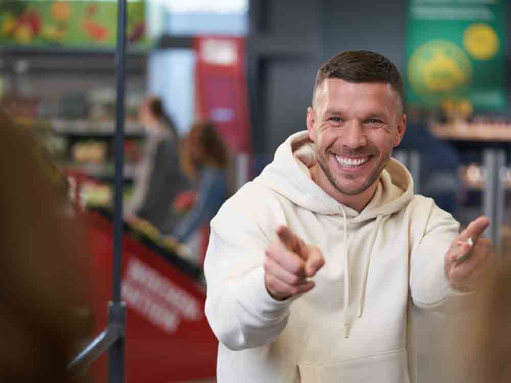 Lukas Podolski wird Förder Penny Botschafter, Beginn der Votingphase am 15. August 2022
