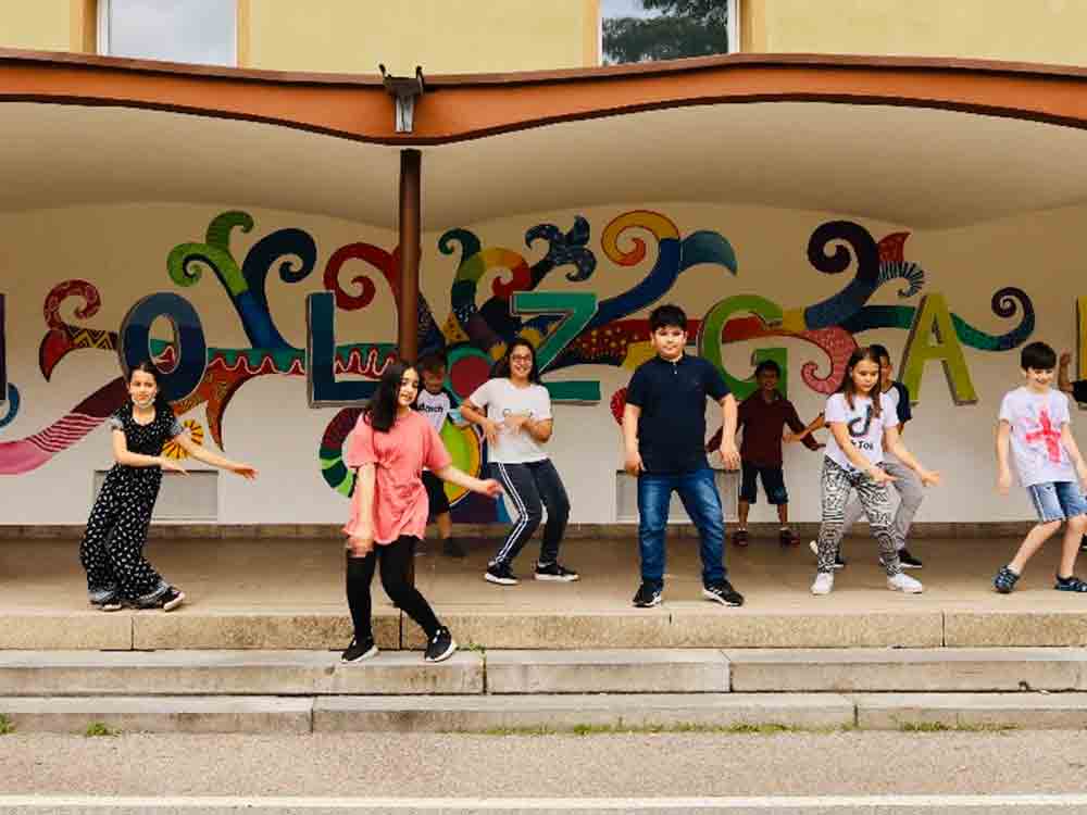 Gütersloh, Liz Mohn Kultur und Musikstiftung vergibt 100.000 Euro für Musik und Kunstprojekte mit jungen Menschen