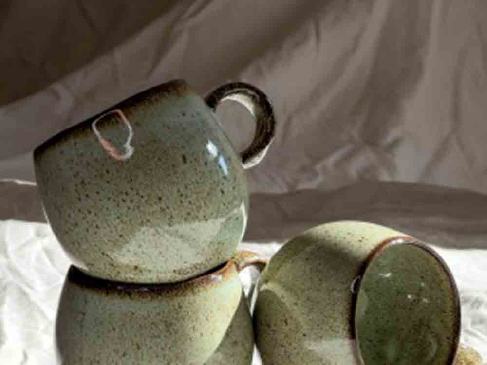 Urlaubsfeeling für zu Hause, Keramik Geschirr weckt Erinnerungen an den Urlaub