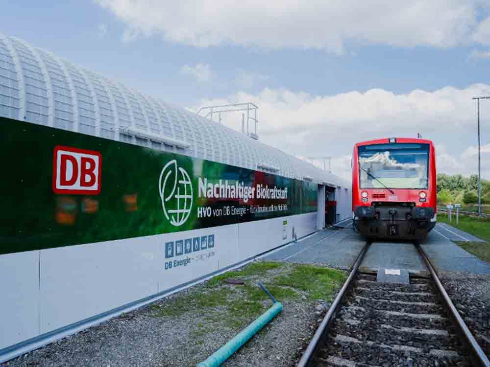 »Grüner« unterwegs im Regionalverkehr, DB Regio setzt auf Biokraftstoff