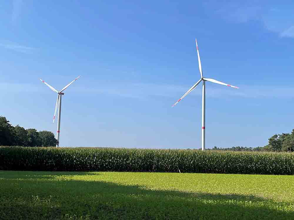 Rietberg, Windenergie als mögliche Stromquelle, neue Broschüre bündelt Wissenswertes zu Windenergie allgemein und in Rietberg