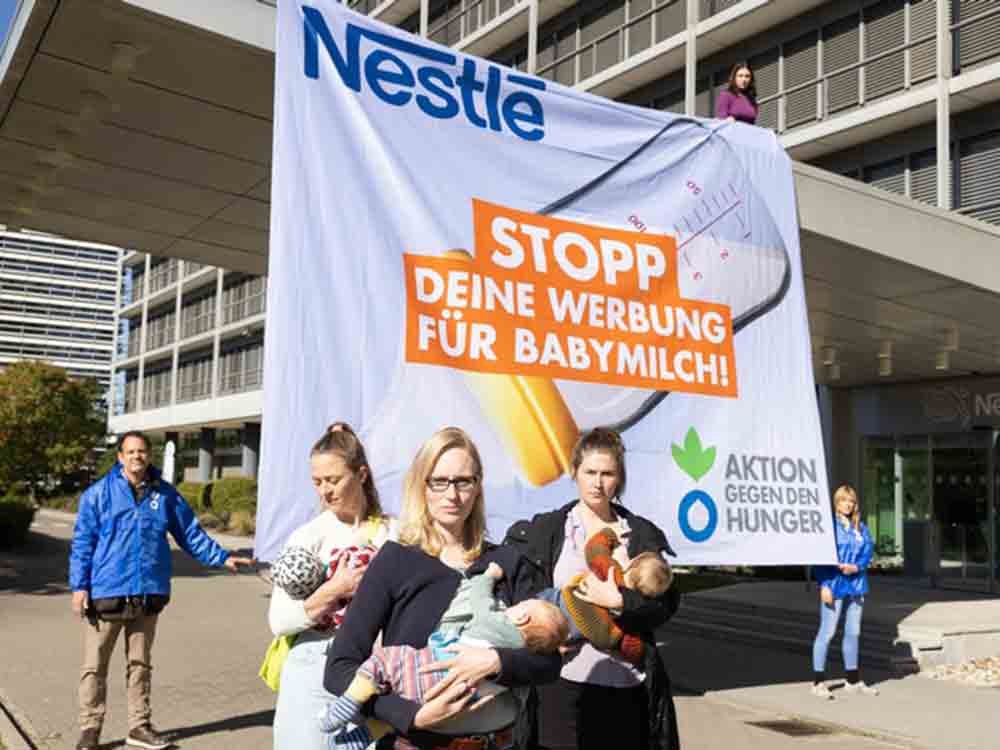 Aktion gegen den Hunger gGmbH, Ärger bei Nestle, humanitäre Hilfsorganisation protestiert vor Konzernzentrale gegen skrupelloses Marketing