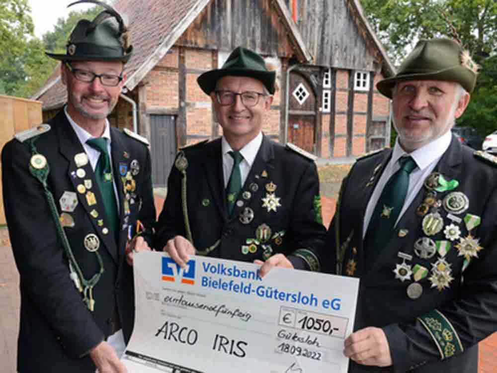 Gütersloh, Spexard, Spende an Stiftung Arco Iris