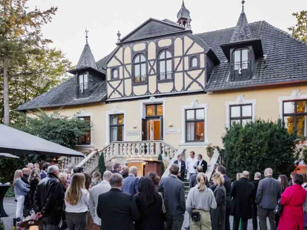 Help Age Deutschland, exklusives Spenden Dinner mit Thomas Bühner und Barbara Auer 2022