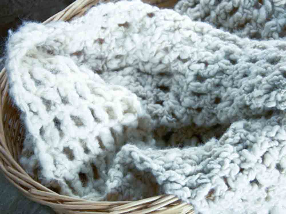 Wolle, so wird es nachhaltig warm, Tipps zu Kauf und Pflege von Decken und Kleidung