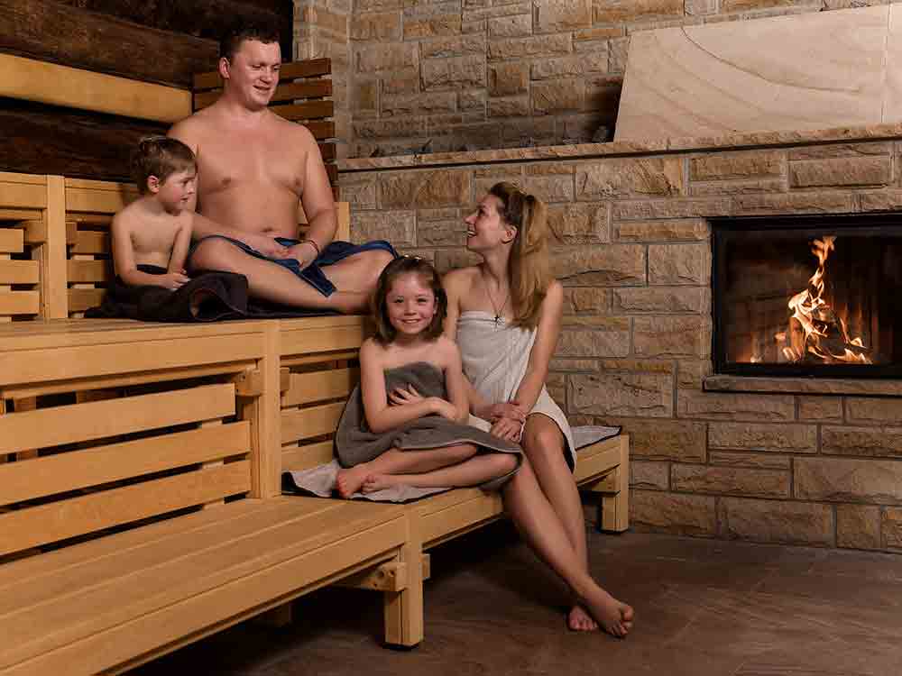 Familienbesuch in der Sauna Schwitzvergnügen für Eltern und Kinder, Copa Ca Backum, 5. November 2022