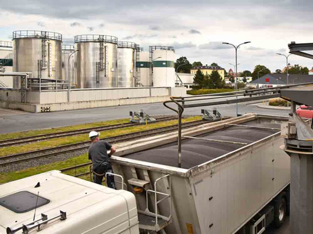OVID, Verband der Olsaatenverarbeitenden Industrie in Deutschland, Herstellung von Pflanzenöl und Proteinfutter in Deutschland sinkt