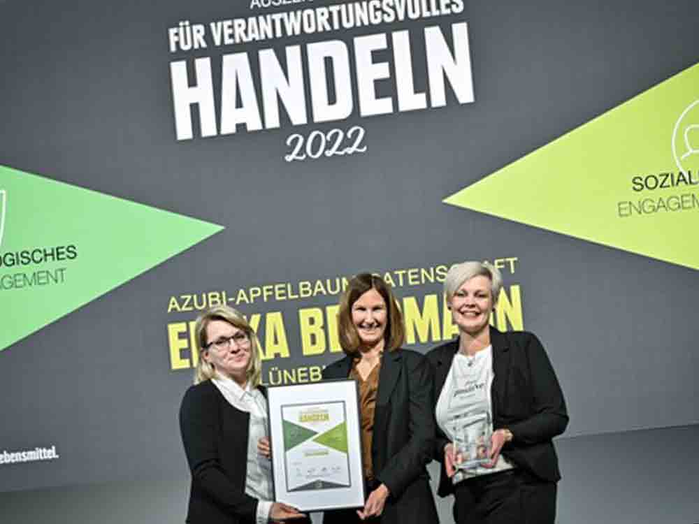 Engagement für Umwelt und Soziales bei EDEKA, Auszeichnung für verantwortungsvolles Handeln für EDEKA Bergmann aus Lüneburg