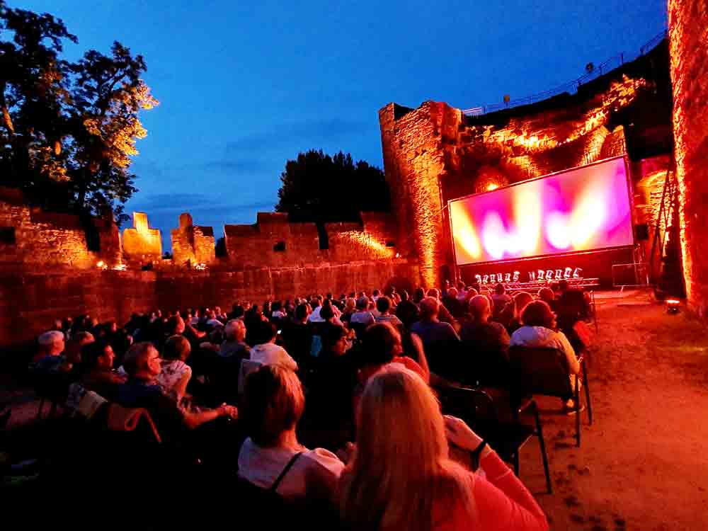 Wertheim, Programm für Sommer auf der Burg 2023 steht, Mischung aus Konzerten, Kabarett, Theater und Film