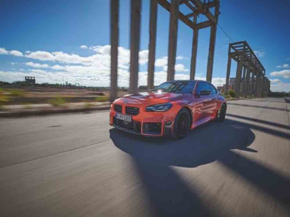 Weltpremiere auf der Essen Motor Show 2022: der neue BMW M2 mit BMW M Performance Parts