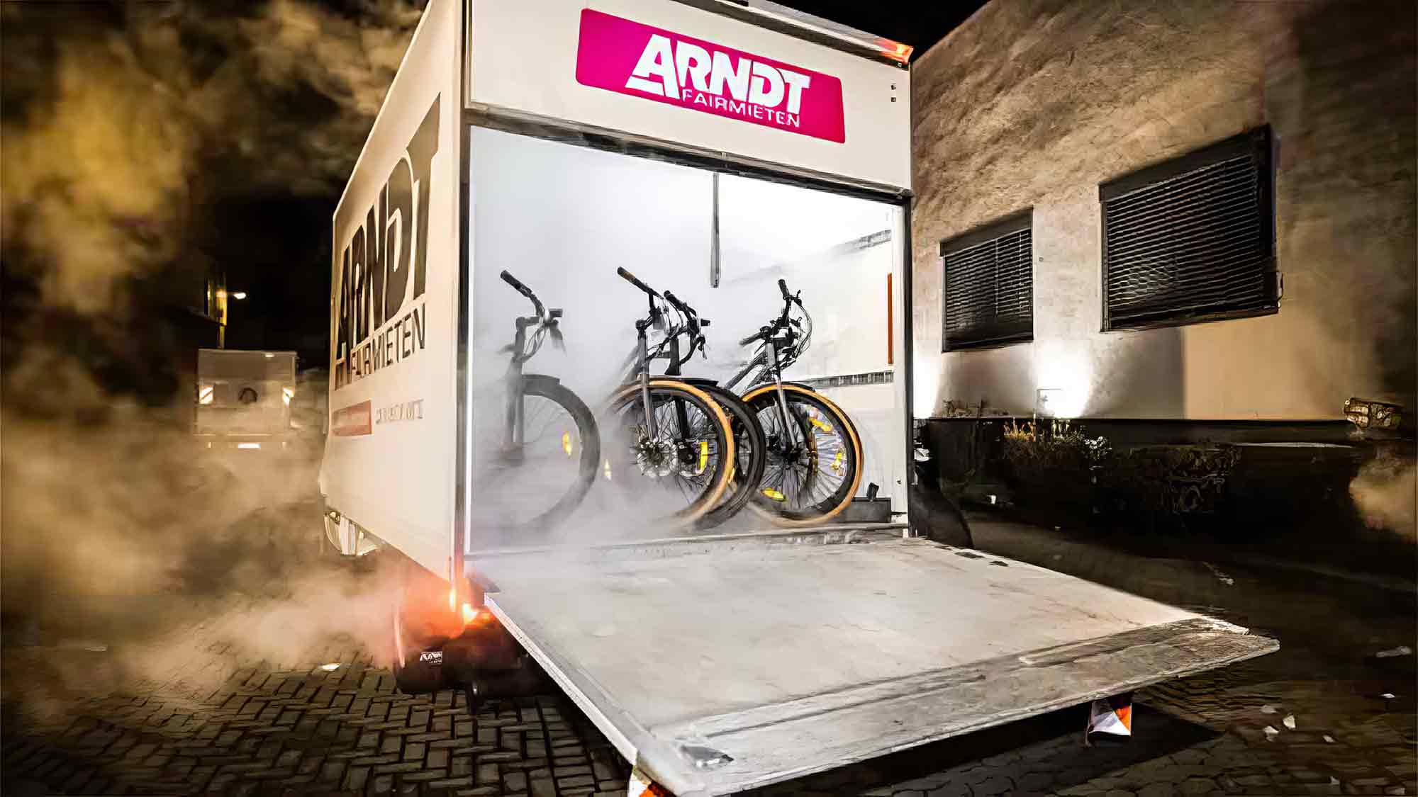 Mehr als 200 E Bikes: Arndt ermöglicht Mitarbeitern nachhaltige Mobilität