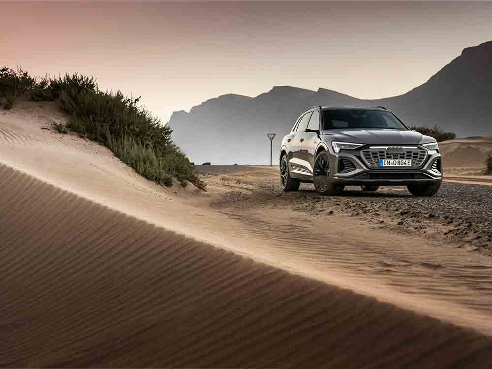 Gesteigerte Effizienz und Reichweite, geschärftes Design: der neue Audi Q8 e-tron