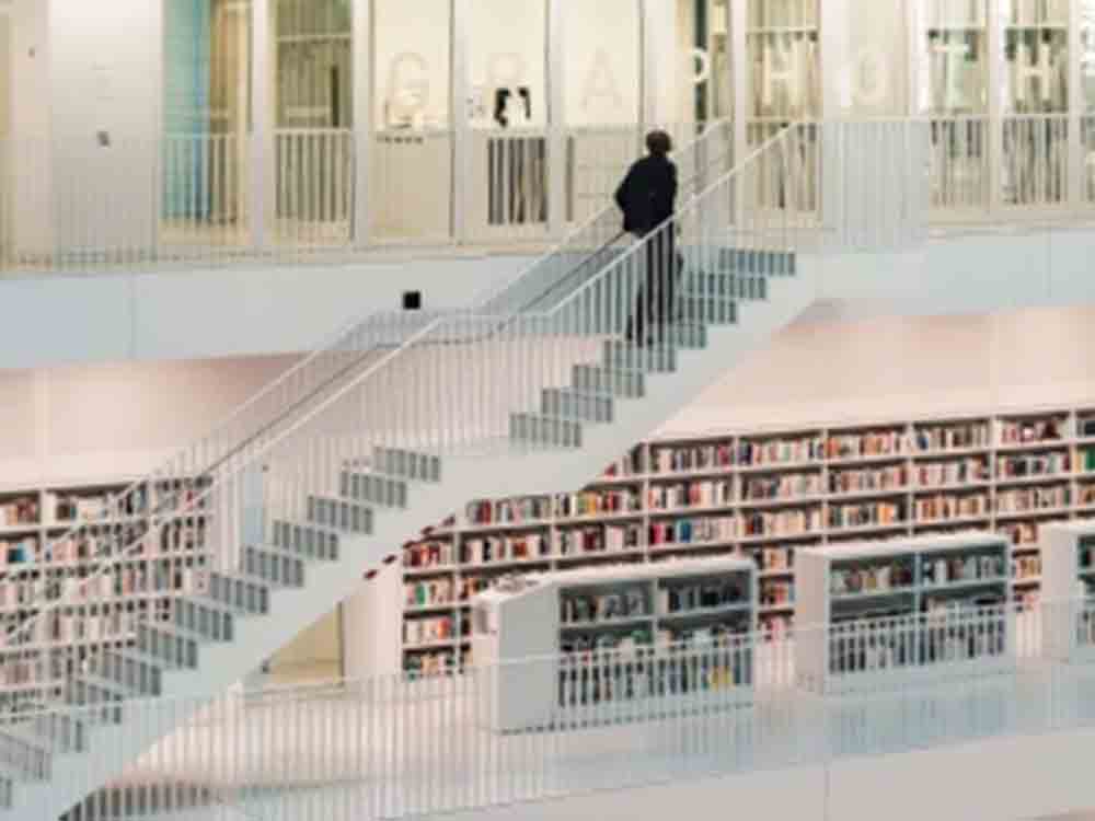 Stuttgart Marketing GmbH, Führung durch die Stadtbibliothek, neue »ArchitekTOUR« am 25. Februar 2023