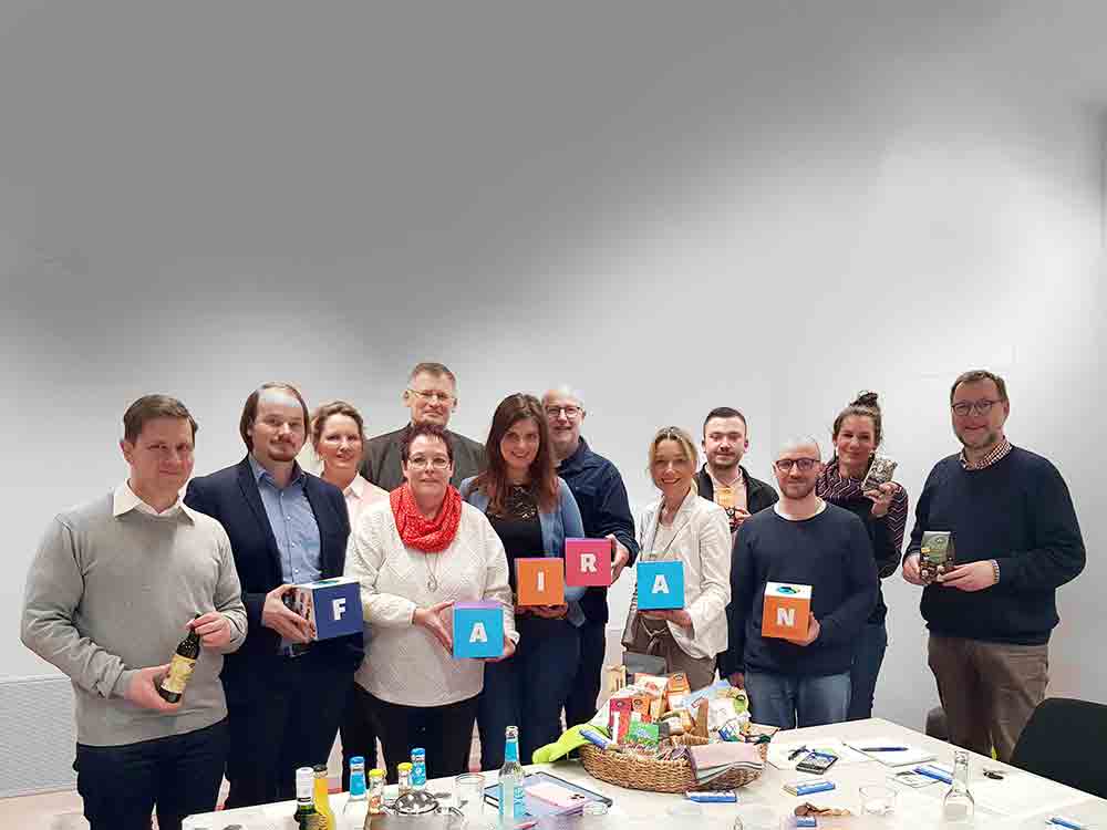 Documenta Stadt Kassel, ein weiterer Schritt zur »Fairtrade Town«: Steuerungsgruppe nimmt ihre Arbeit auf