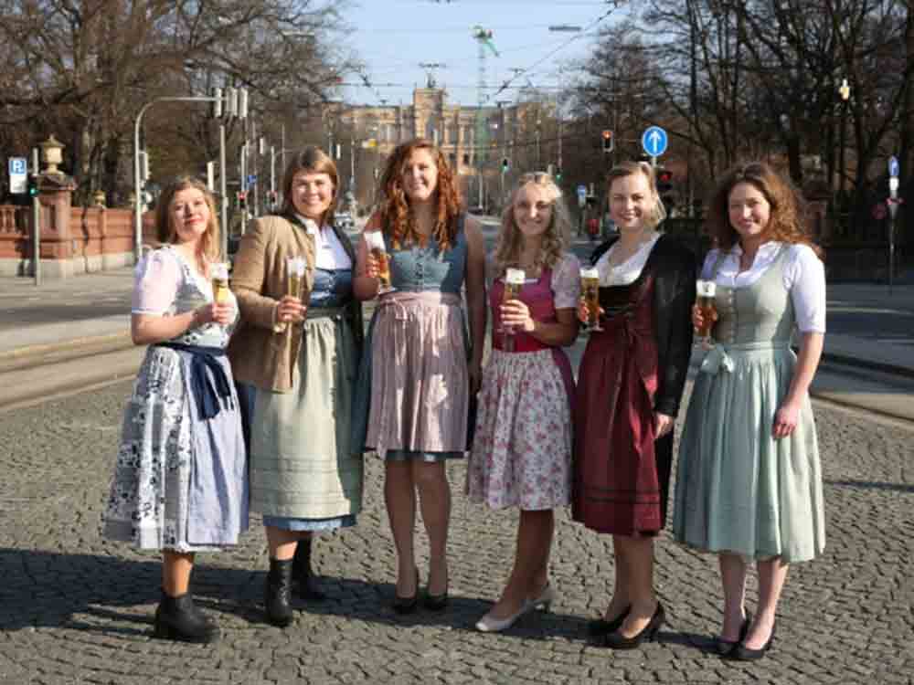 70 bierbegeisterte Damen aus ganz Bayern wollen Bayerische Bierkönigin werden, Brauerbund Jury wählt 6 Finalistinnen für die Wahl der Bayerischen Bierkönigin 2023 bis 2024
