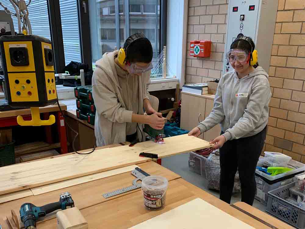 Schüler bauen einen Ort der Zukunft, Projekt Day One mit Hornbach an der AFS Gütersloh