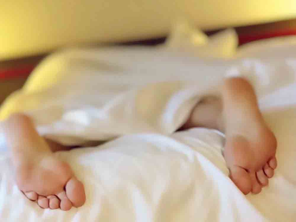 Schlafstörungen haben oftmals eine seelische Herkunft, Selbsthilfeinitiative gibt Tipps für bessere Schlafhygiene