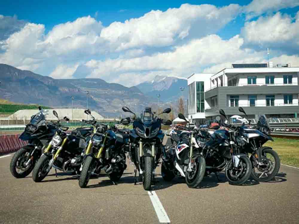 Riding Experience Südtirol, die Wahrscheinlich beste Motorradflotte in Italien