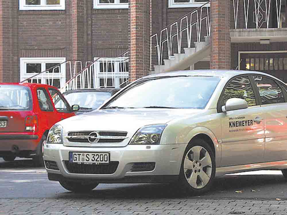 Anzeige: Der neue Opel Vectra GTS 2002 in Gütersloh, Autohaus Knemeyer