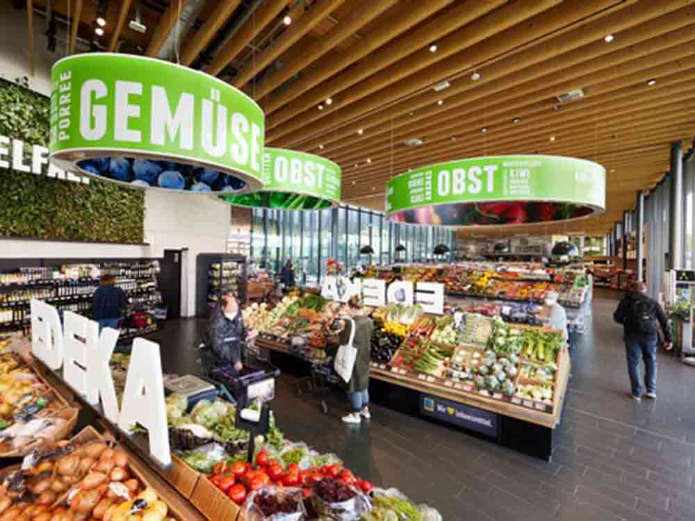 Deutscher Frucht Preis 2023: 6 EDEKA Kaufleute führen Deutschlands beste Obst und Gemüseabteilungen