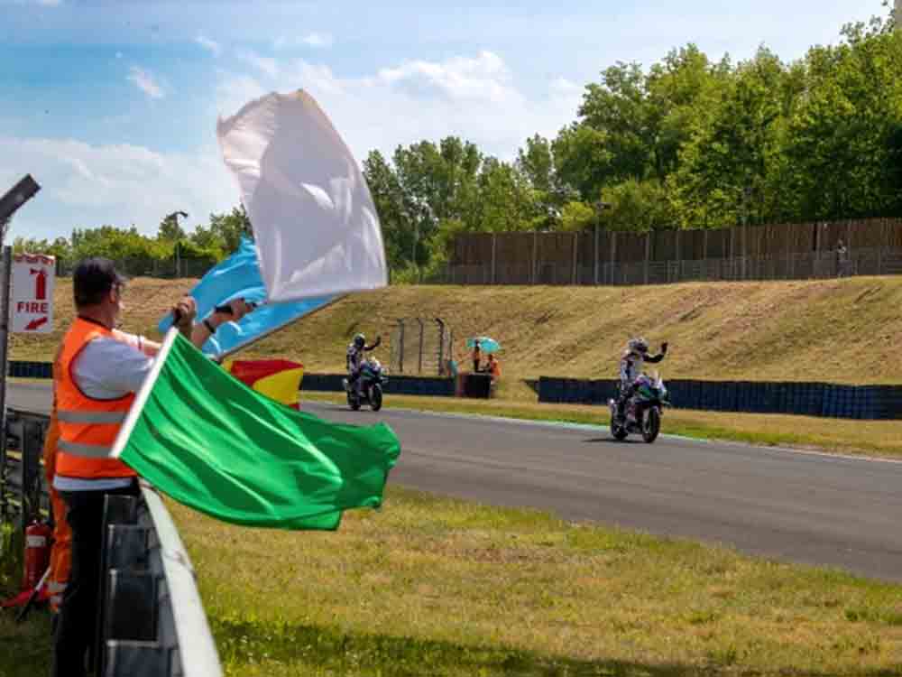 Erstklassiger Zweirad Motorsport mit der IDM in der Motorsport Arena Oschersleben