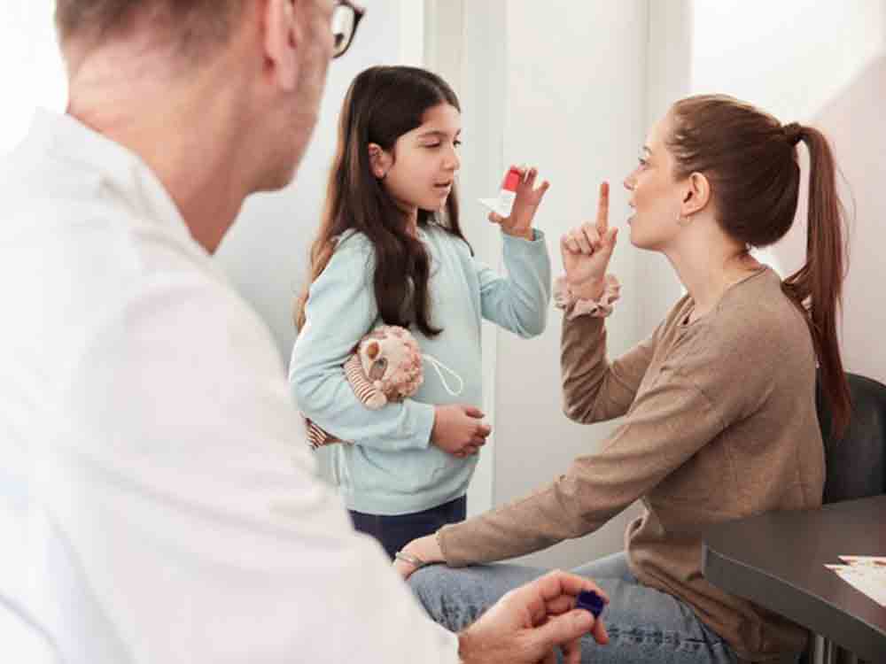Ihr Kind hat Asthma? Apotheken bieten praktisches Üben mit Asthma Medikamenten an
