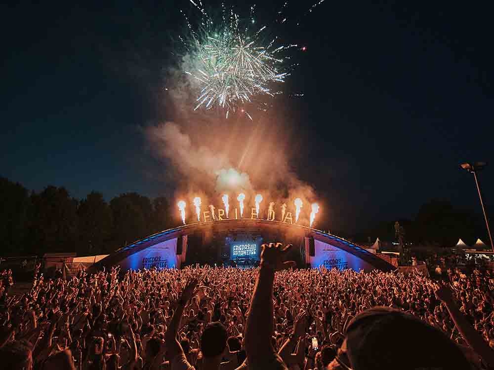 Ausverkauft: 4.000 Musikfans feiern fröhliche Party, positives Fazit nach »Frieda« Wochenende im Gartenschaupark Rietberg