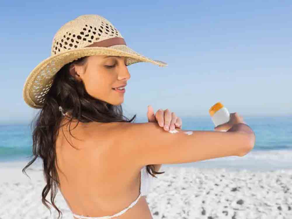 Öko Test: Schutz und Pflege bei Sonne und Hitze: Viele Kosmetikprodukte überzeugen