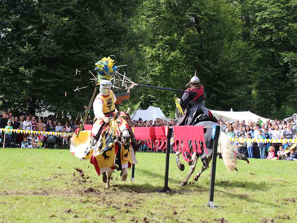 Anno dunnemals: Mittelalterspektakel im Gartenschaupark Rietberg, 21. bis 23 Juli 2023, 3 Tage buntes Treiben mit Rittershows