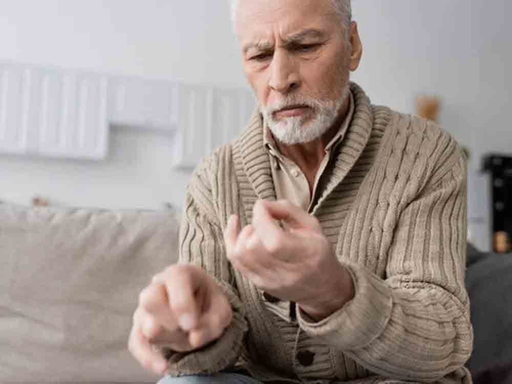Parkinson schlägt Zwangsstörung: Wie ein körperliches Leiden eine psychische Erkrankung verdrängt